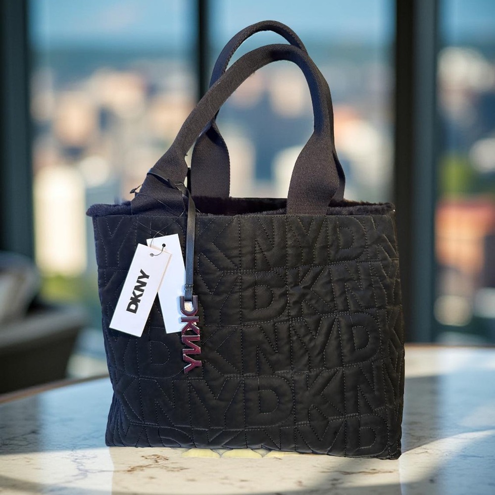 DKNY NWT Beautiful Black Faux Fur Quilted Reversible Roni Tote Bag (P091) - Picture 3 of 8
